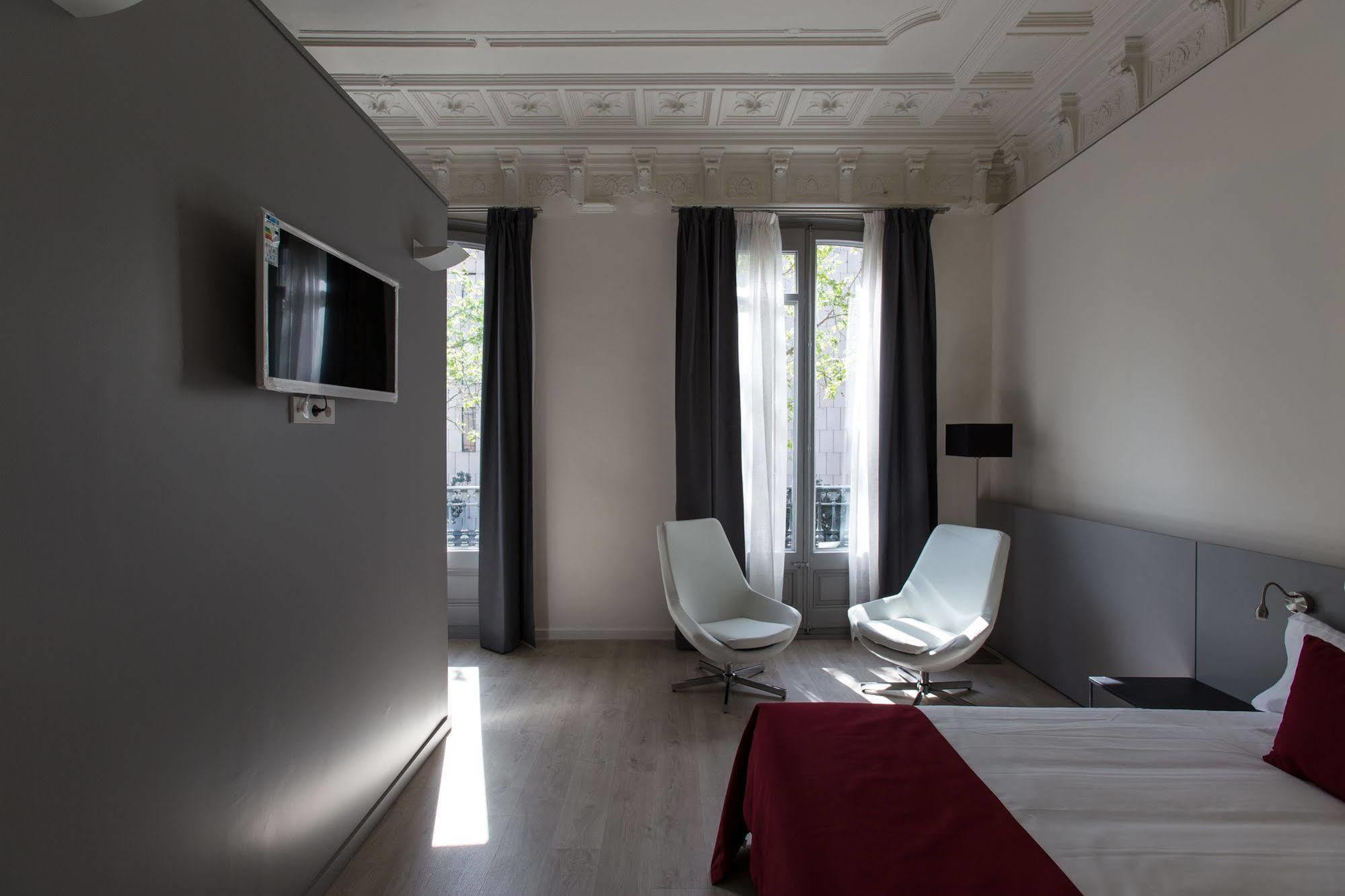 Affittacamere Izaila Plaza Catalunya Barcellona